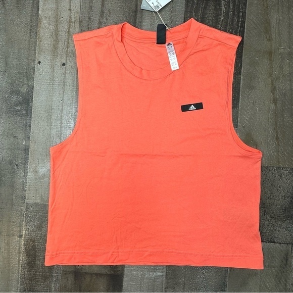 NWT Adidas Boyfriend Tank size Medium - Picture 10 of 10